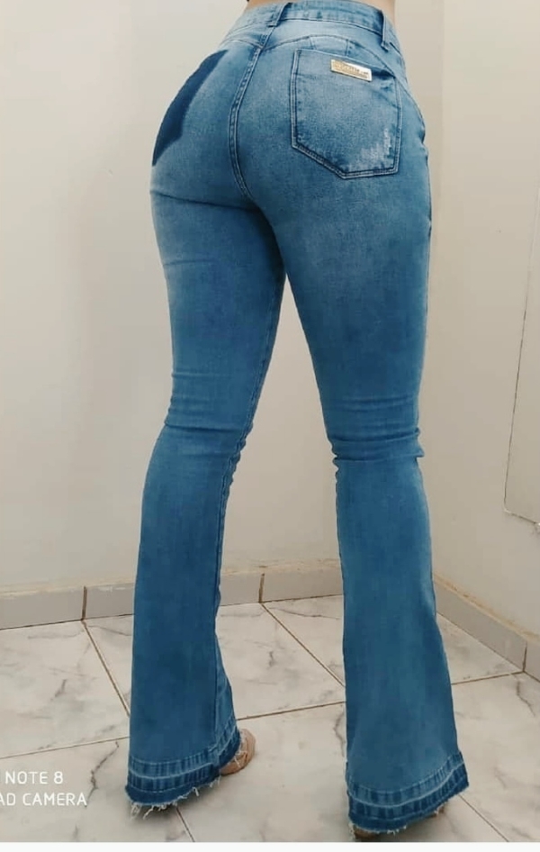 CALÃA FLARE FEMININA